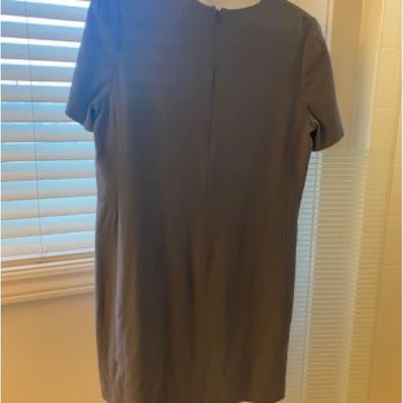 Aritzia dresses - Picture 2 of 6